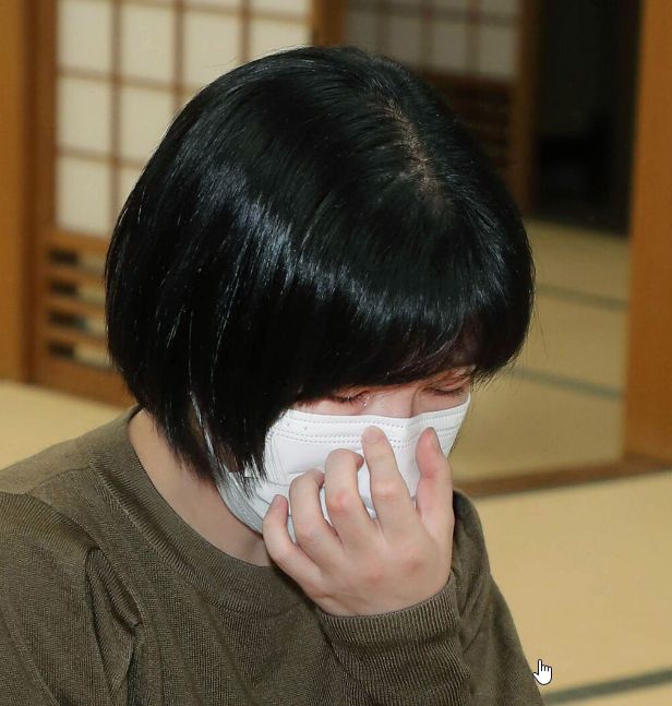 伊藤沙恵新女流名人、最多９度目挑戦で初タイトル　涙腺崩壊…９秒沈黙「…うれしい」