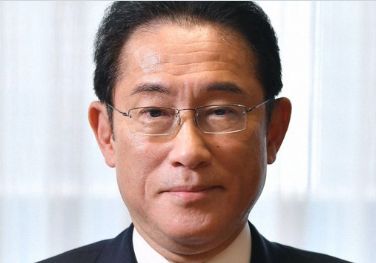 岸田首相、マスク着用の緩和「今は現実的でない」　参院厚労委