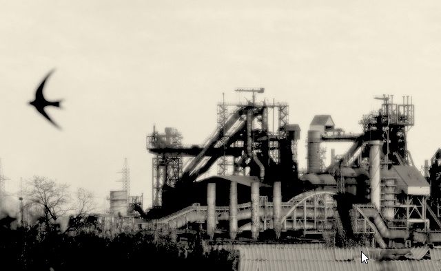 絶滅する欧州産業 ： 世界最大のドイツの鉄鋼企業が工場を閉鎖。そして世界最大のドイツの化学企業は、生産拠点を中国に移転と発表
