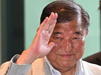 与党過半数割れなら「石破首相の退陣不可避」　早くも総裁選日程案